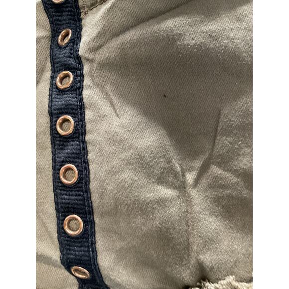 Express Green/Brown Sailor Shorts - Picture 4 of 4